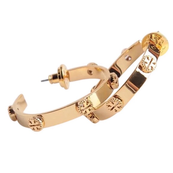 TORY BURCH • Gold Milgrain Logo Hoop Earrings - Picture 5 of 6